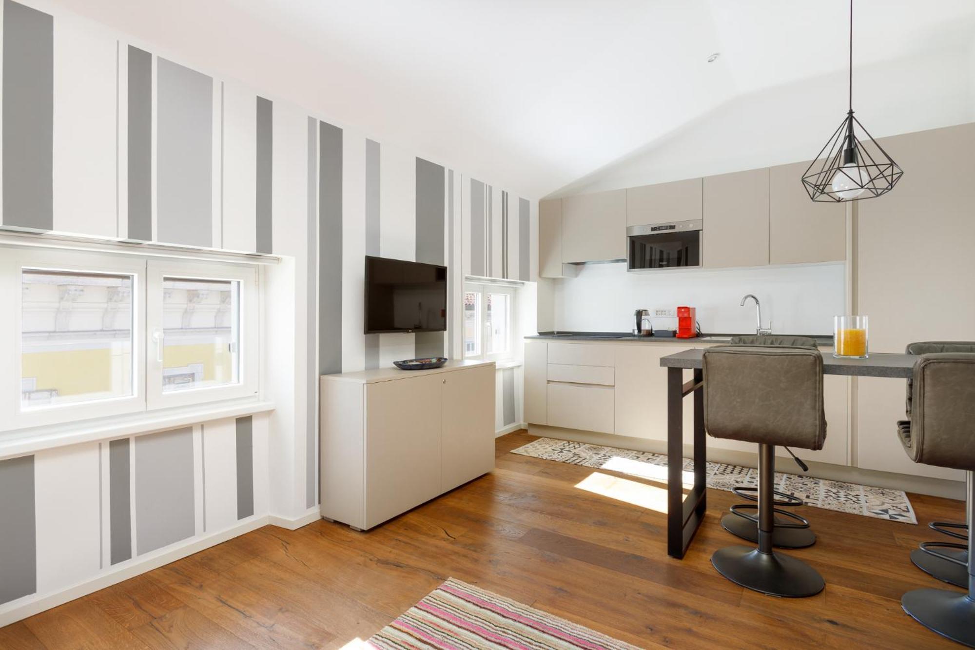 Central Trieste - Elegant City Stay Εξωτερικό φωτογραφία