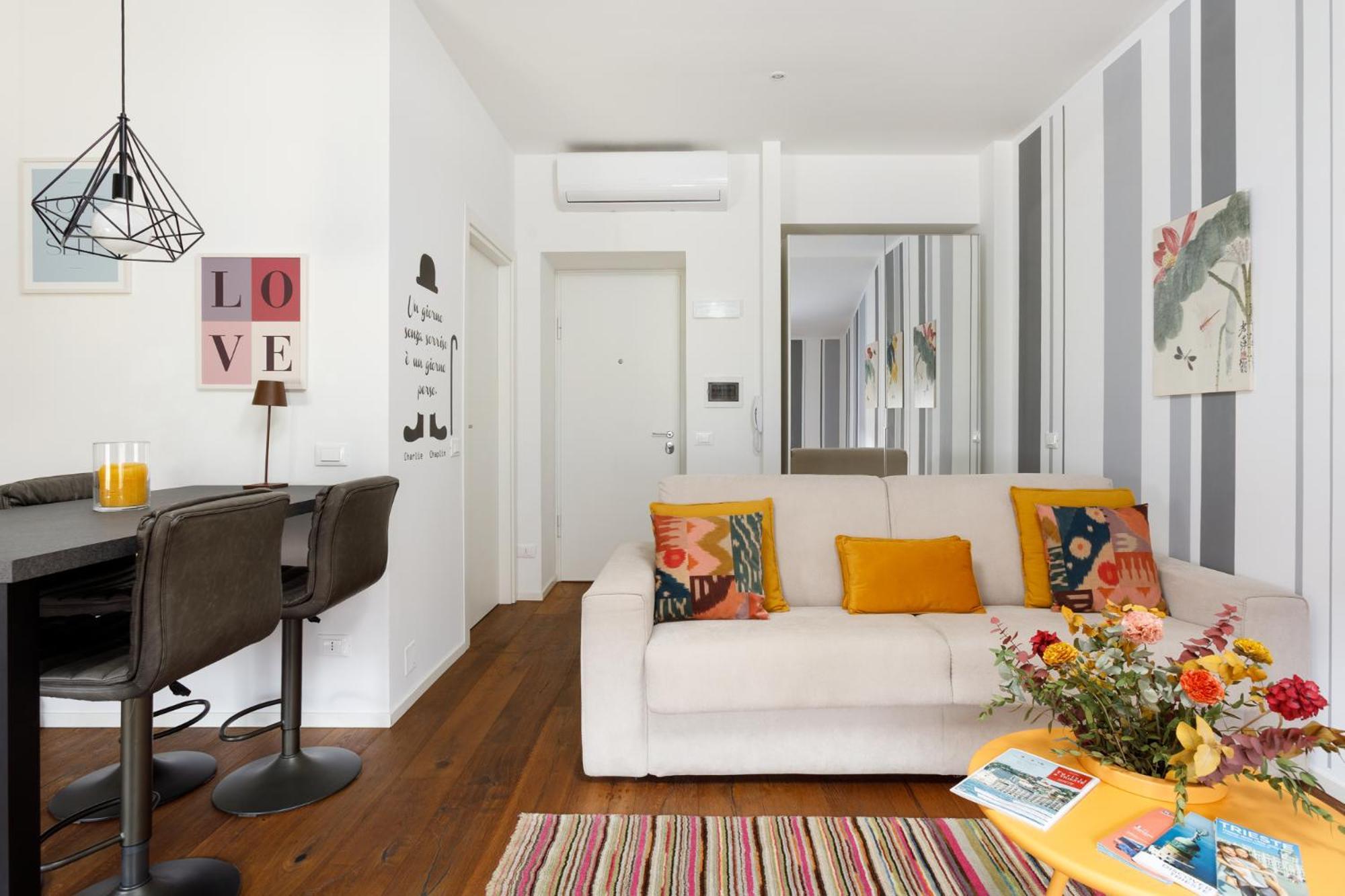 Central Trieste - Elegant City Stay Εξωτερικό φωτογραφία
